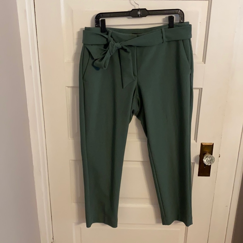 LOFT Julie Fit Ankle Pants